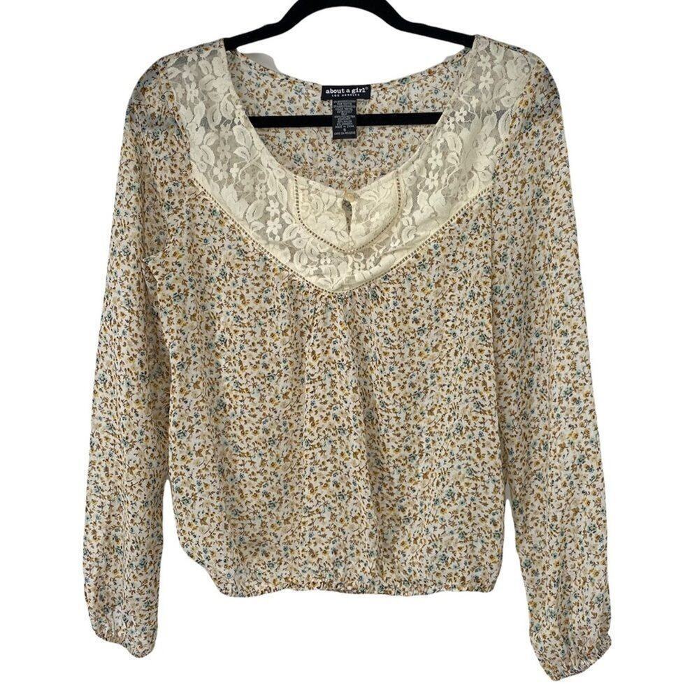 About a Girl Dainty Floral Lace Cottage core Blouse
